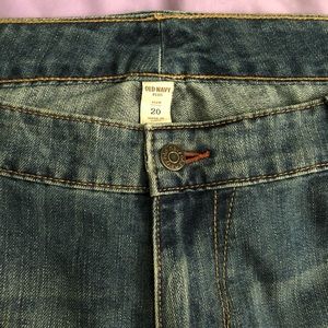 Old Navy size 20 plus capris